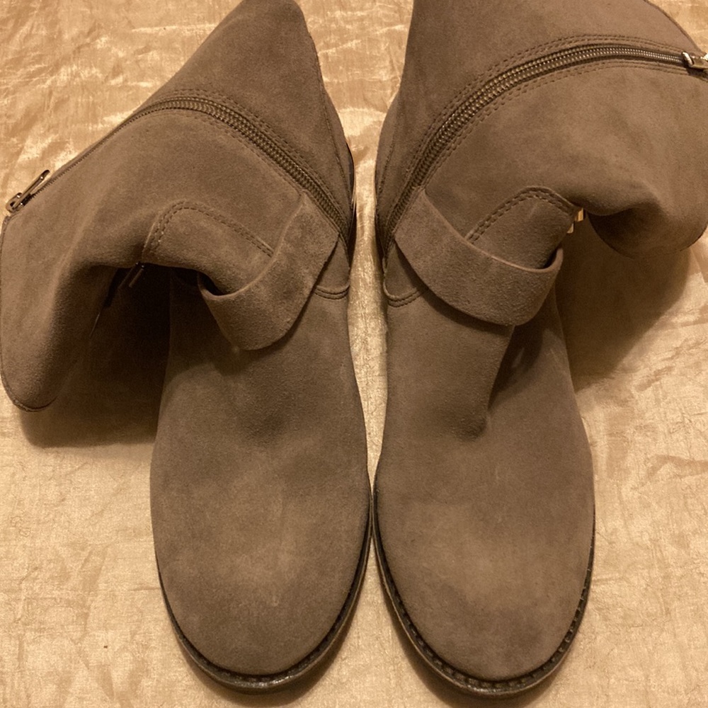 Vince Camuto Windy Moto Boots - Picture 3 of 7